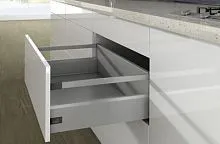 Комплект короба arcitech с рел ингом, с соед.зад.стенки, nl550, h218/126, цвет серебристый 9150947 Hettich